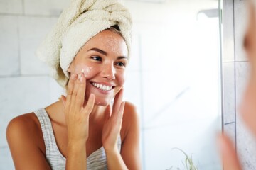 Natural beauty hacks for glowing skin and self-care at home