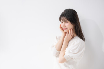 女性　ビューティー　スキンケア