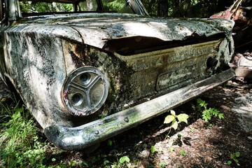 bastbas fanous cemetery of cars in sweden