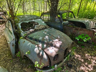 bastbas fanous cemetery of cars in sweden