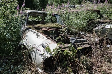 bastbas fanous cemetery of cars in sweden