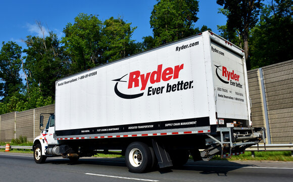 Ryder Truck on the Road, Virginia, USA