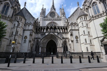 イギリスの王立裁判所