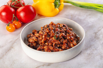 Black eye beans wutg tomato sauce