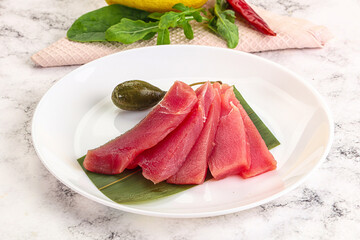 Fresh raw tuna sashimi slices