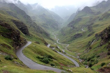 Fototapeta premium Mountain Pass Road