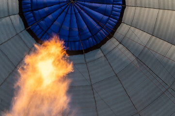 Obraz premium Power of Flight: Capturing the Energy and Technology Behind Aerial Adventure.