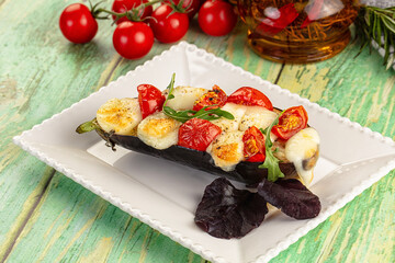 Baked eggplant with cherry and mozzarella