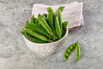 Ripe swwet organic green peas