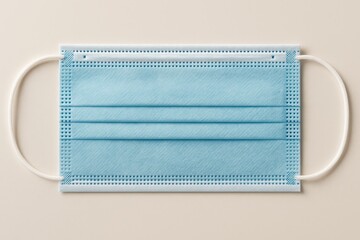 Dust-proof non-woven face covering for protection