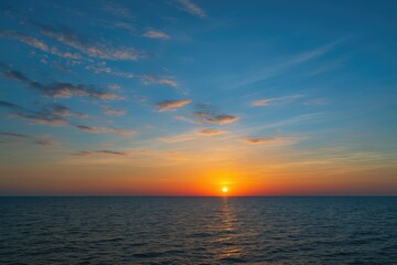 Obraz premium Evening Glow Over the Coastal Waters