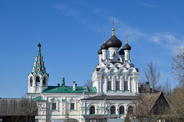 Obraz premium The Church of the Holy Trinity on Parusinka, Ivangorod, Russia