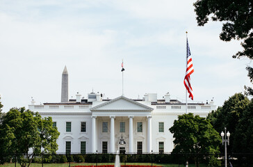 The White House in front of Washington monument, Washington, DC, USA!