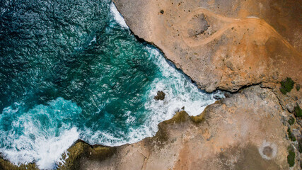 Where Cliff and Current Collide