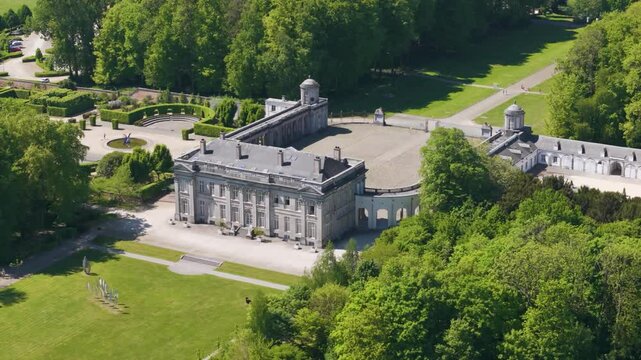 main area structures ch&acirc;teau seneffe gate surrounding green covers visitors walking outside add vibrancy to revealing right left front pans aerial of de 
