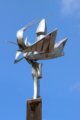 Shrimp sculpture, artist Arnold Haukeland, with blue sky, Skagen Quay, Skagenkaien, Vagen Harbour,...