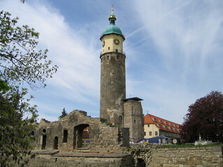 Neideckturm und Schlossruine in Arnstadt Thüringen