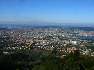 Blick auf Zürich und den Zürichsee
