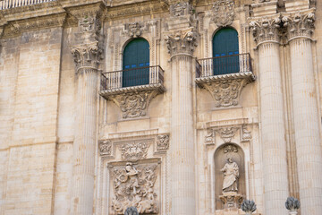 Obraz premium Beautiful architectural details of Santa Iglesia Catedral Museo Catedralicio in Jaen, Andalucia, Spain under clear skies