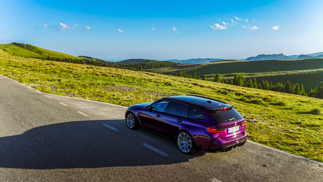 2025 BMW M3 Touring Competition Twilight Purple
