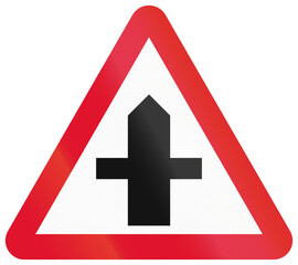 Chinese road warning sign used only in Hong Kong - Crossroads ahead