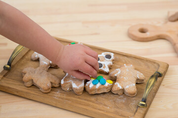 christmas cookies men cooking. Holiday Snowman Gingerbread Man Cookie