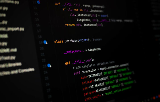 Database class in Singleton Design Pattern in Python