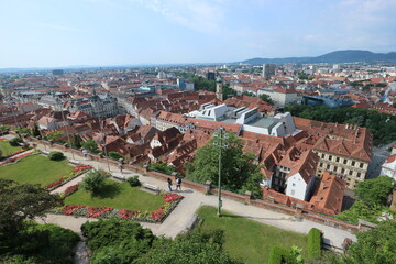 シュロスベルクの丘と展望台