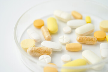 vitamin supplements capsules pill, softgel, fish oil, omega 3, vitamin E