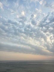 Fototapeta premium Background with natural beauty, dawn sky, beautiful clouds and seascape, Gangneung, South Korea - 자연의 아름다움, 새벽 하늘, 멋진 구름과 바다 풍경이 담긴 배경, 강릉, 한국