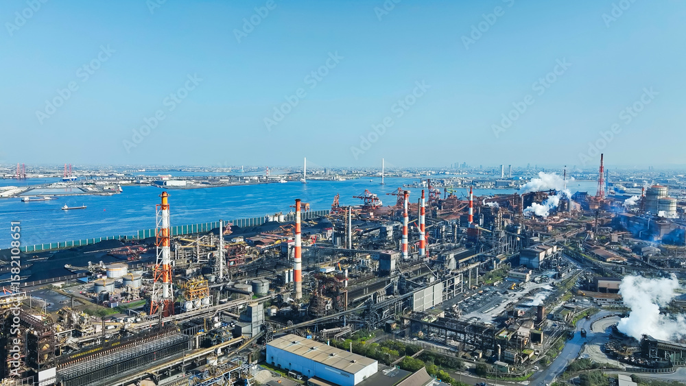 Poster 製鉄所、工場、空撮、コンビナート、プラント、工業地帯、鉄工業、ドローン、俯瞰、鉄鋼、コークス、石炭、企業、事業、ハイアングル、展望、パノラマ、景色、鳥瞰図、上から見た、風景、見下ろす、製造業、生産、製
