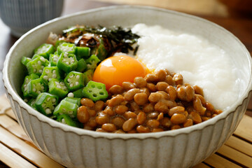 ネバネバ丼