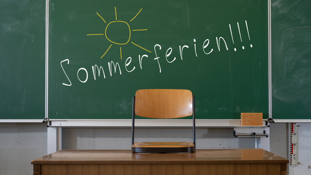 ferien in deutschen schulen - gr&uuml;ne schultafel kreidetafel schule tafel mit dem wort text: sommerferien