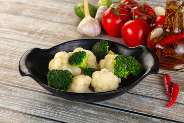 Vegan cuisine Steamed cauliflower and broccoli cabbage