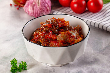 Roasted chicken hearts with vegetables