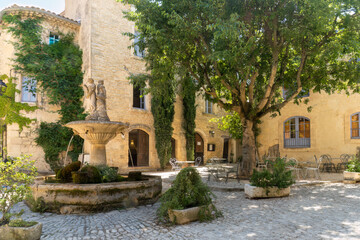 The hill top village of Saignon in Provence