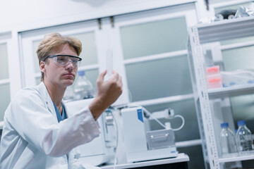 Fototapeta premium Scientist working in science lab. Medical lab people, Pharmaceutical medicine research laboratory.