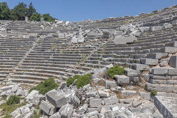 The amphitheater was built in the II century BC according to the classical Roman principle....