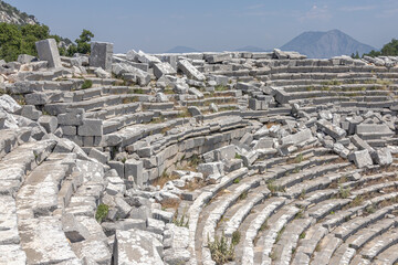 The amphitheater was built in the II century BC according to the classical Roman principle....