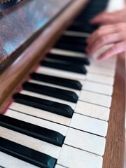 Obraz premium Playing piano, beautiful vintage piano, piano keys