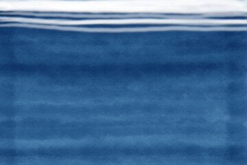 やさしい和柄の藍色背景素材