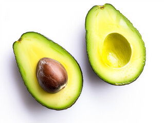  Mitad de aguacate con semilla sobre fondo blanco