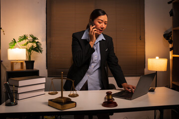 Lawyer female lawyer is discussing a contract agreement.