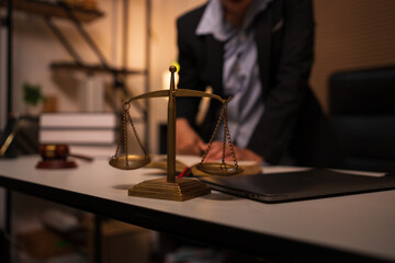 Lawyer female lawyer is discussing a contract agreement.