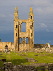 Fototapeta premium Sunrise, St Andrews Cathedral, St Andres, Scotland.