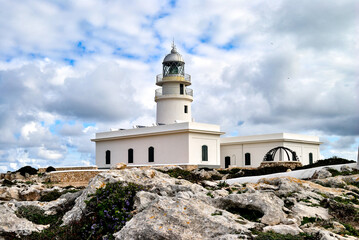 Faro de Cavalleria Mirador panorámico con espectaculares vistas al mar,