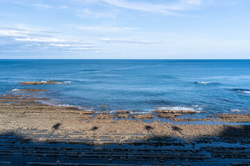 青島の鬼の洗濯板と水平線