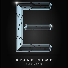 E Letter Logo concept Linear style. Creative Minimal Monochrome Monogram emblem design template. Graphic Alphabet Symbol for Luxury Fashion Corporate Business Identity. Elegant Vector element