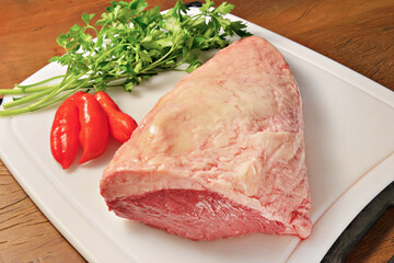 Picanha em natura na tábua 