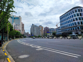 The beautiful view of the road at the big city.
